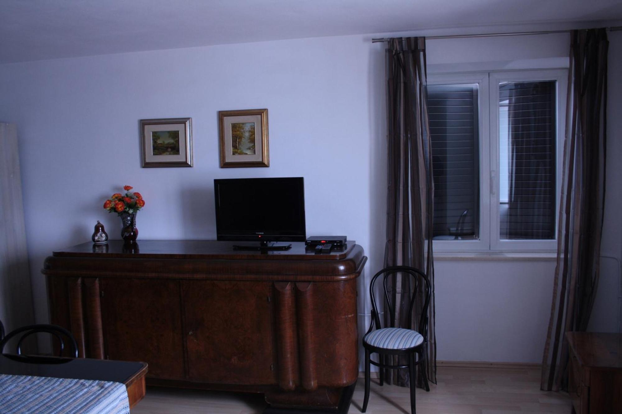 Apartments Tomato Novigrad  Bagian luar foto