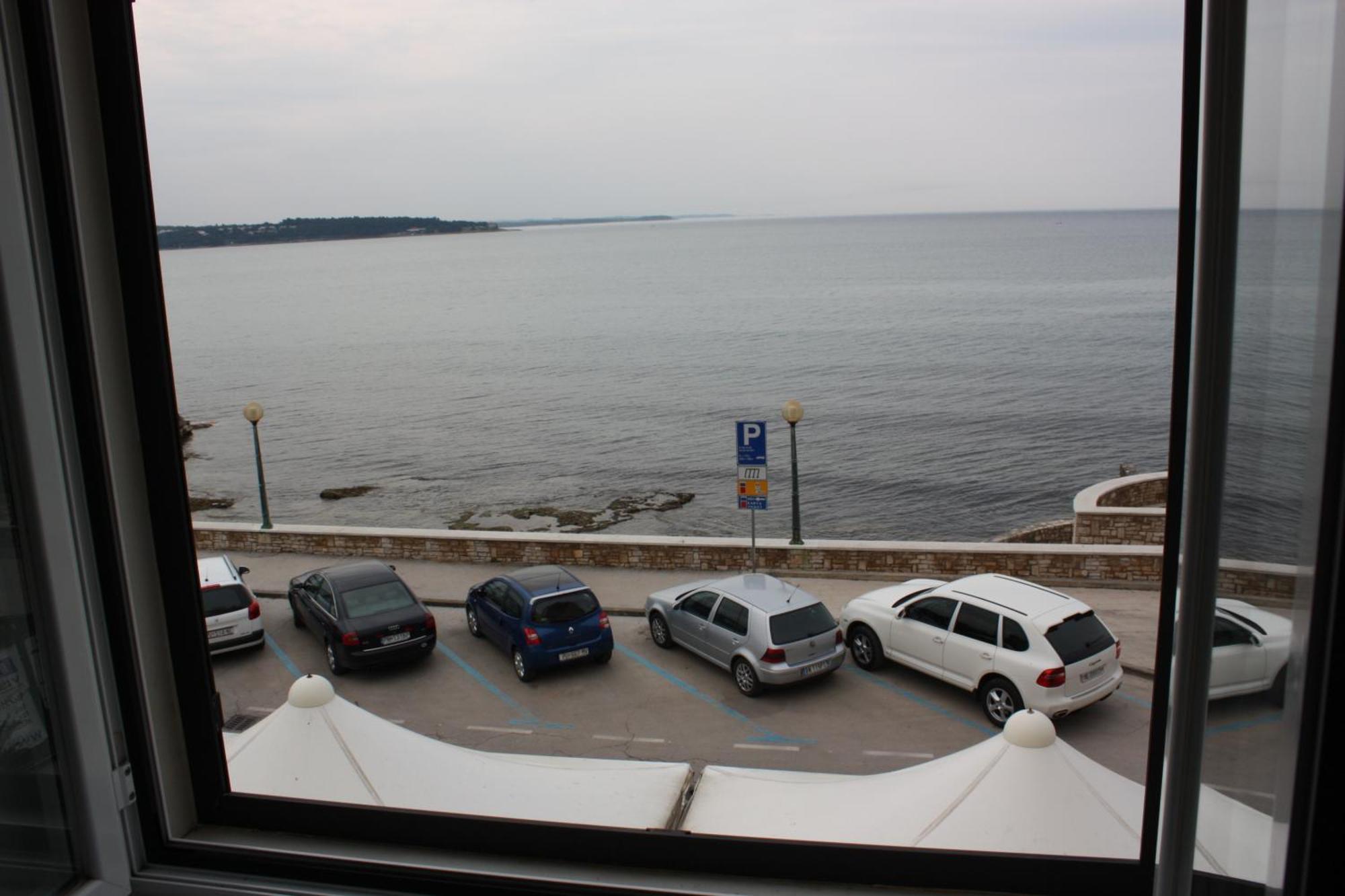 Apartments Tomato Novigrad  Bagian luar foto