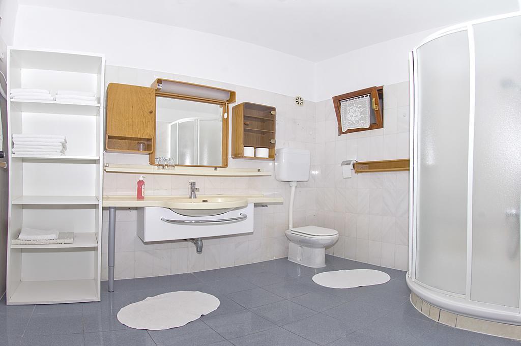 Apartments Tomato Novigrad  Bagian luar foto