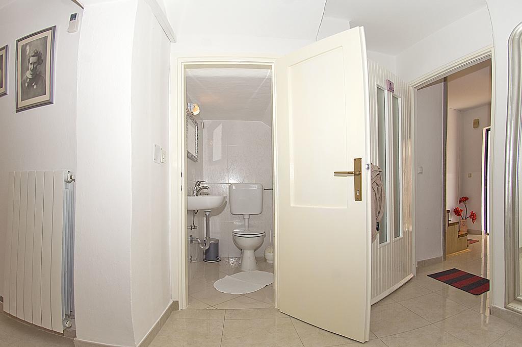 Apartments Tomato Novigrad  Bagian luar foto