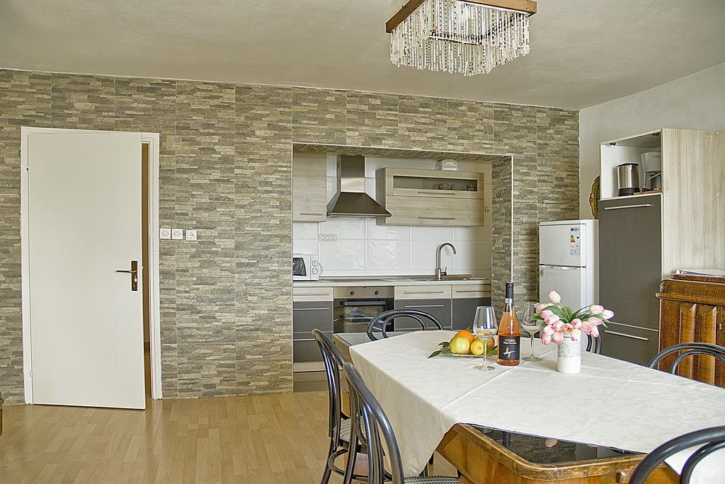Apartments Tomato Novigrad  Bagian luar foto